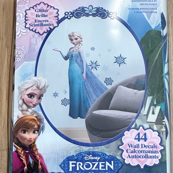 Frozen Elsa Giant Wall Decals with Glitter - Picture 1 of 3